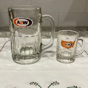 Two A&W Logo Glass Mugs, Baby and Papa